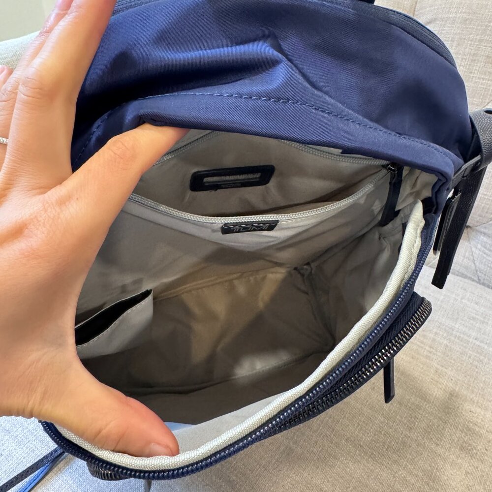 Tumi women’s Voyageur Halsey Ocean Blue Backpack - Picture 7 of 7